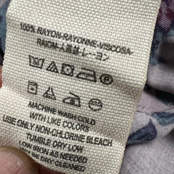 Free People Lavender Floral Rayon Flowy Swing Shorts Wide Leg Side Zip Size 4 - Picture 8 of 8